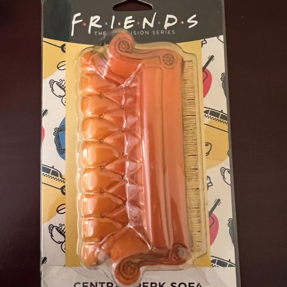 NWT "Friends" Bundle - Tumbler, Socks-2, Bottle Opener Magnet & Trivia Coasters - Picture 2 of 7